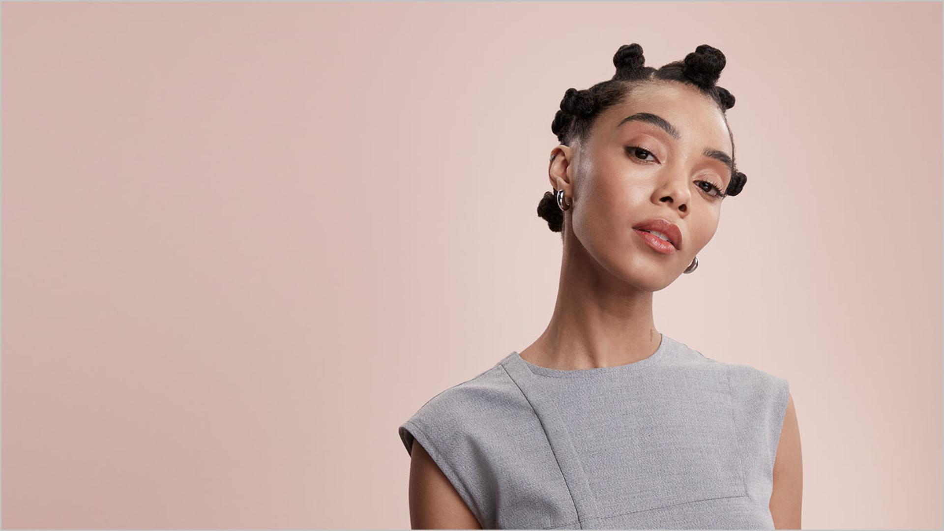 Model with Bantu knots