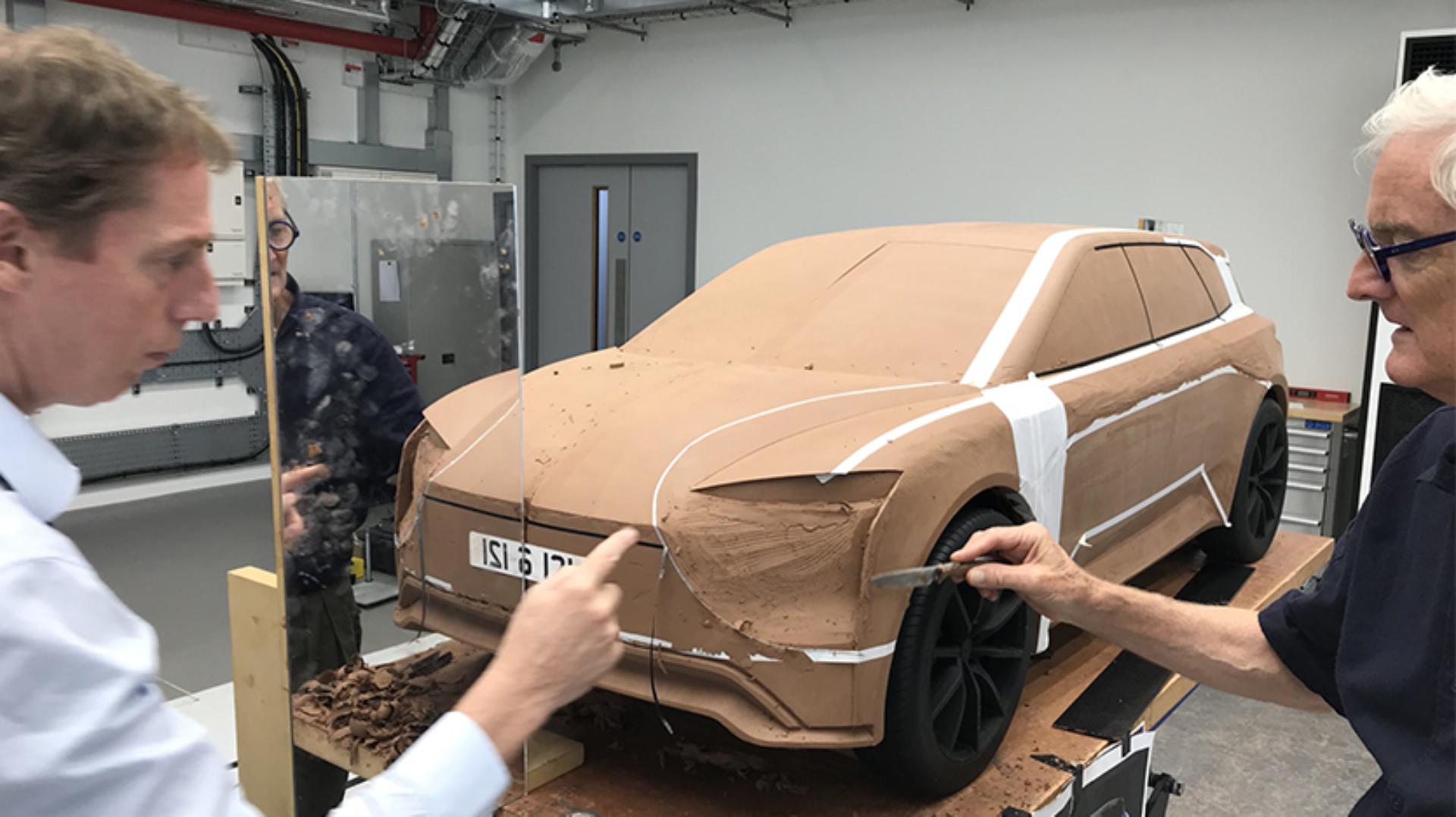 James Dyson and Pete Gammack working on the car project