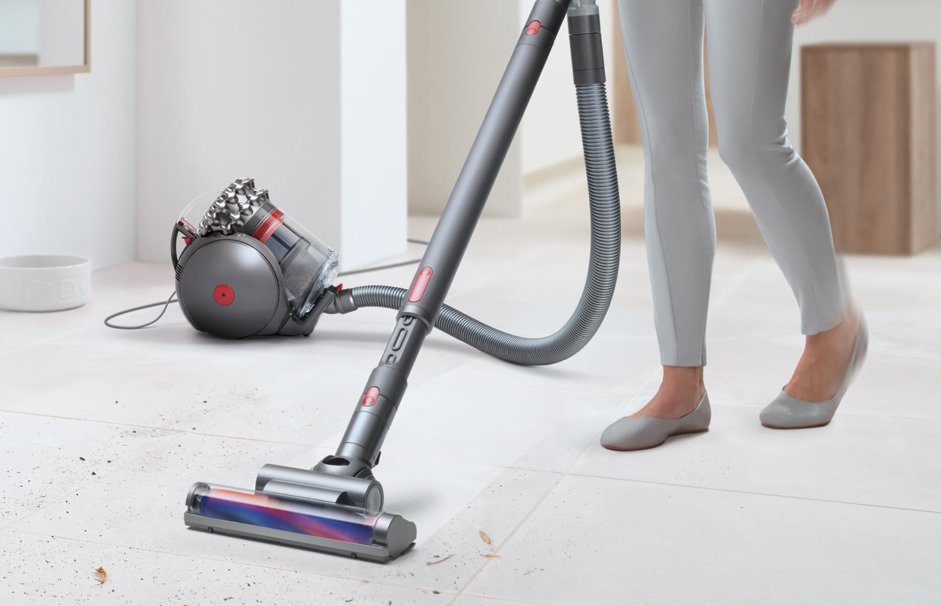 Dyson barrel vacuum cleaner