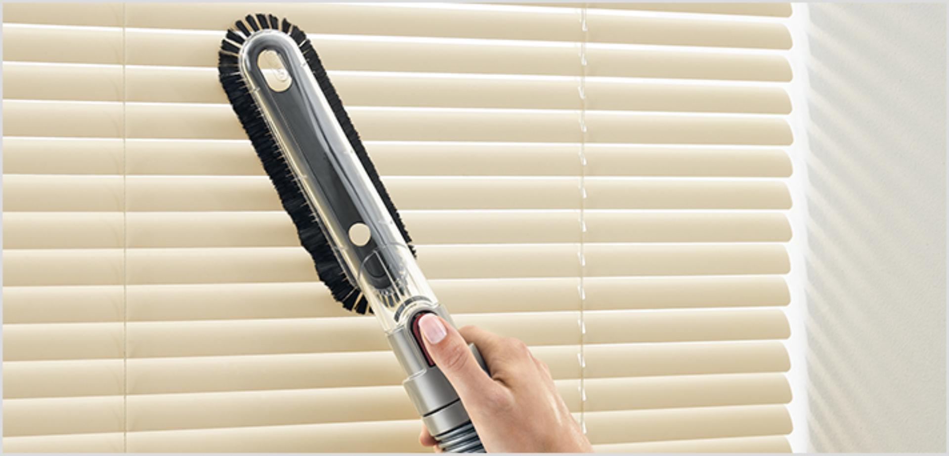 Soft dusting brush