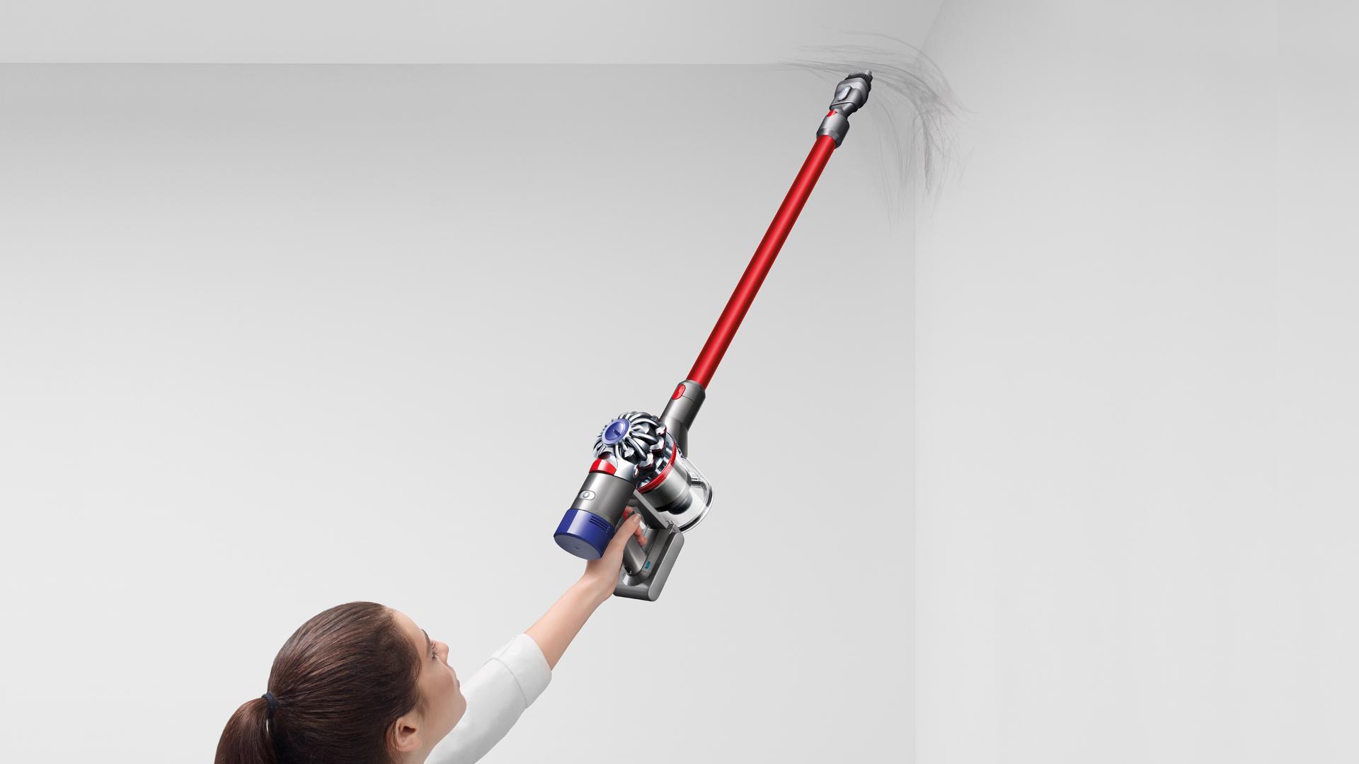 Model with Dyson cord-free vacuum